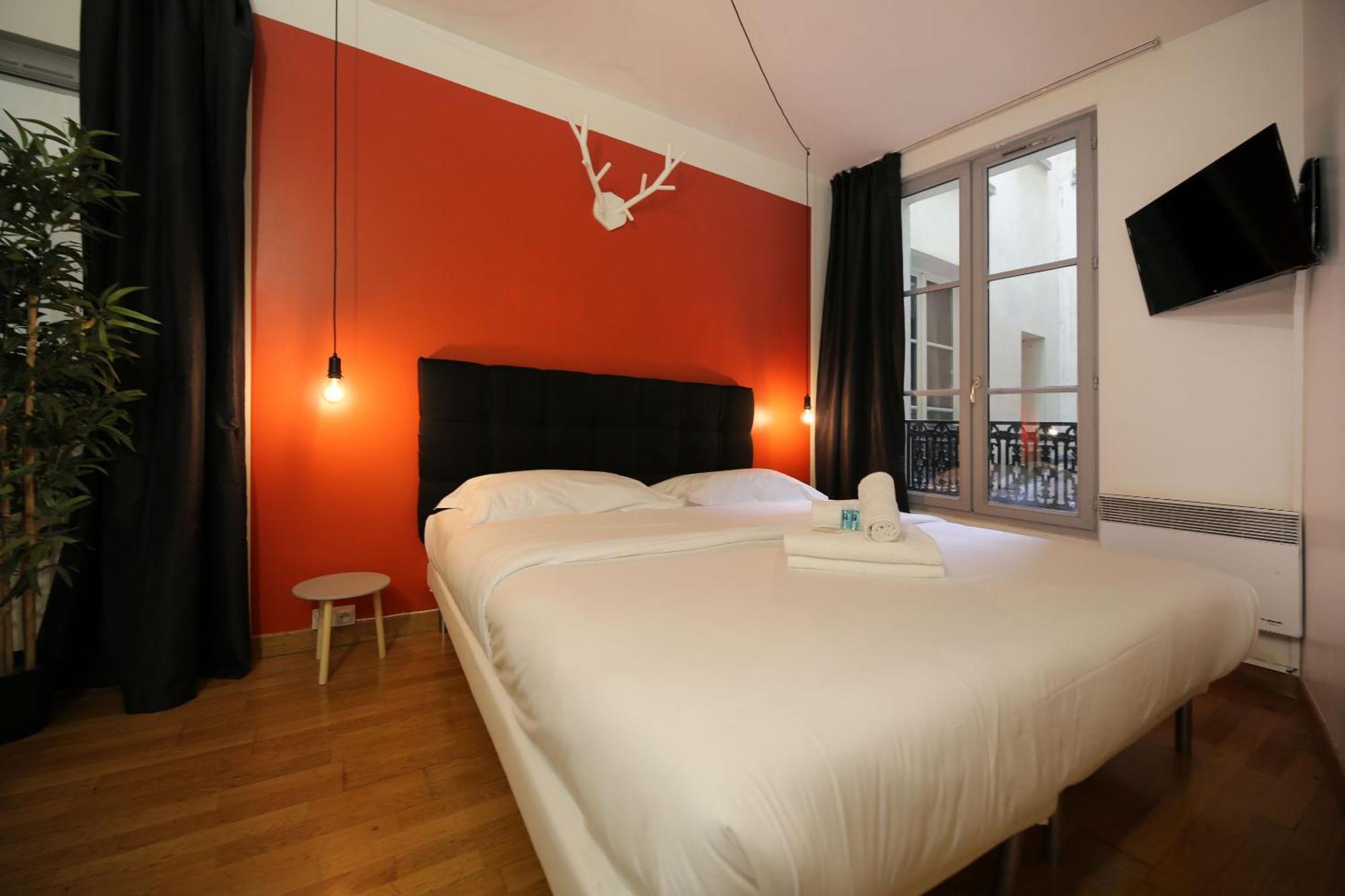 Service - En Face Du Musee - 5 - Flat-guest Appartement Parijs